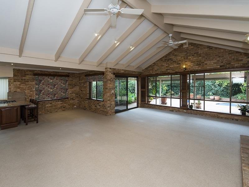 6 McCarter Road, Booragoon WA 6154