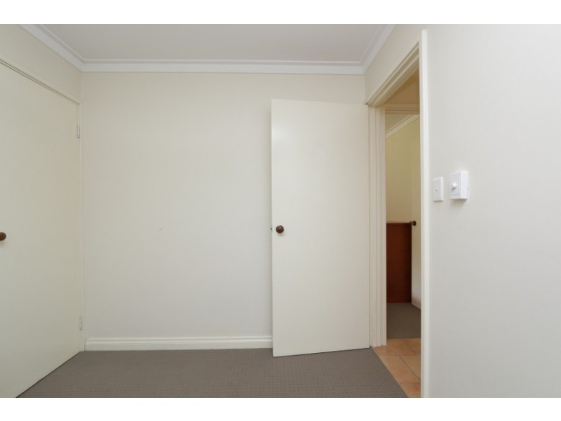 36 Kingsmill Garden, Winthrop WA 6150