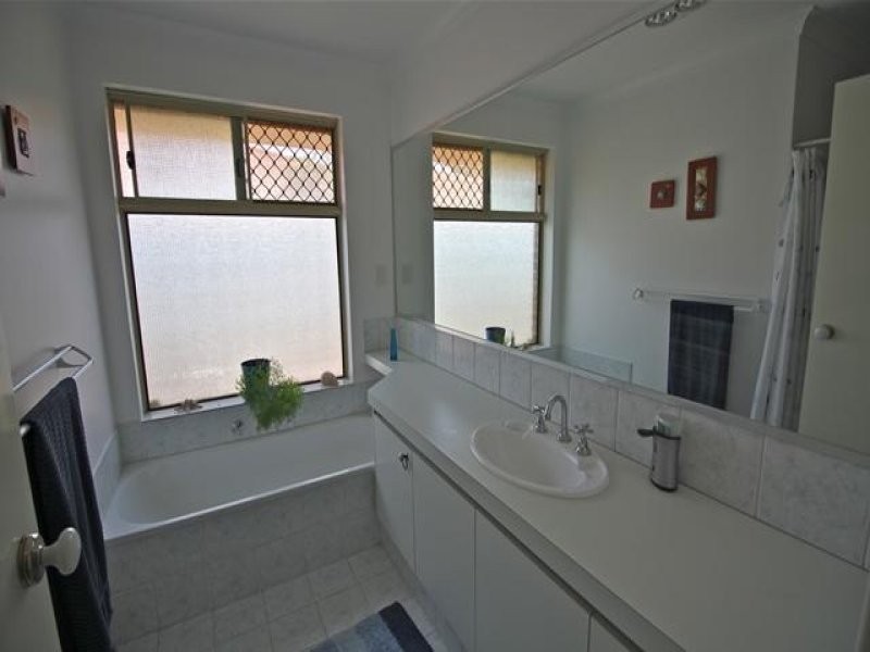 39 Lydiard Retreat, Canning Vale WA 6155