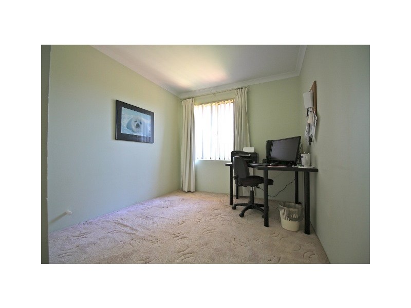 39 Lydiard Retreat, Canning Vale WA 6155
