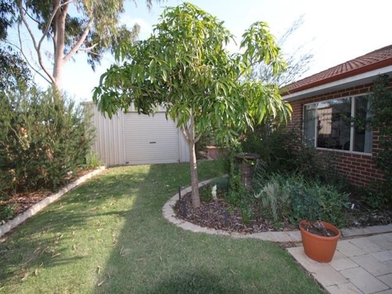 39 Lydiard Retreat, Canning Vale WA 6155