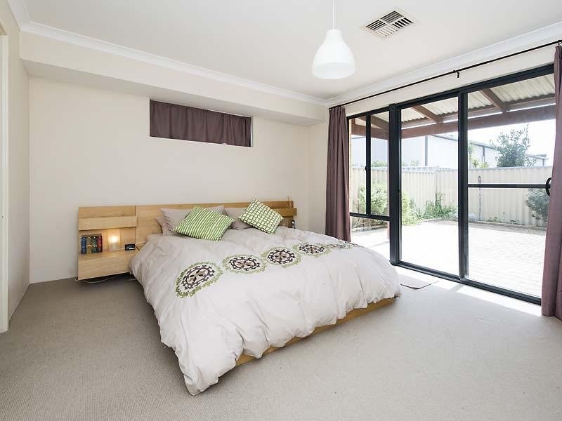 43A Holman Street, Alfred Cove WA 6154