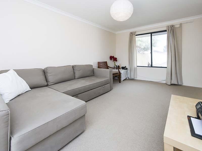 43A Holman Street, Alfred Cove WA 6154