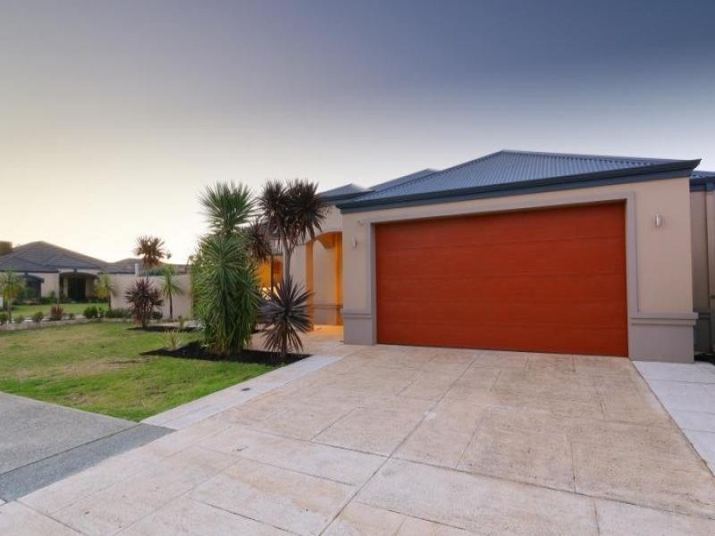 1 Warrego Street, Hammond Park WA 6164