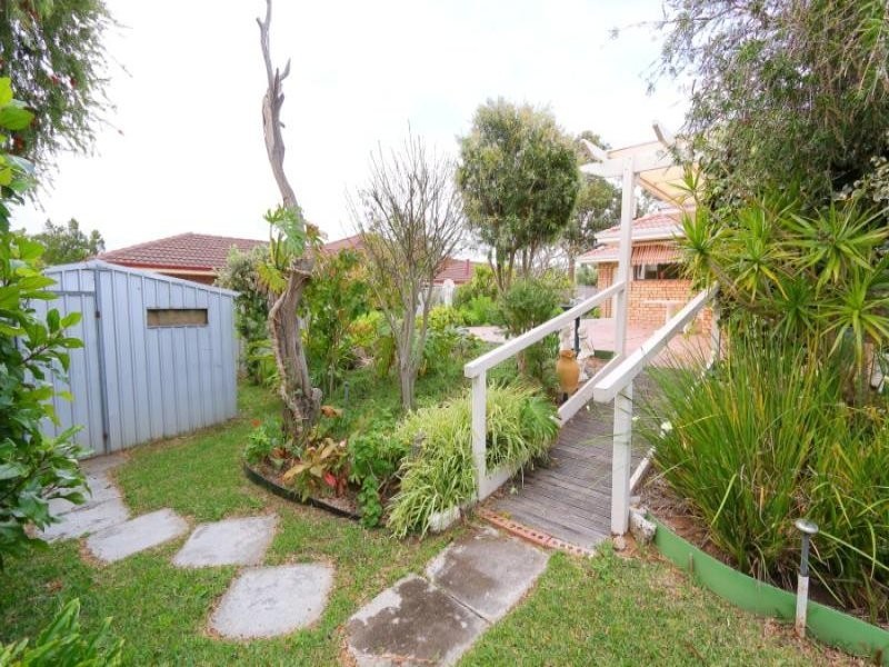 54 Turfan Way, Munster WA 6166