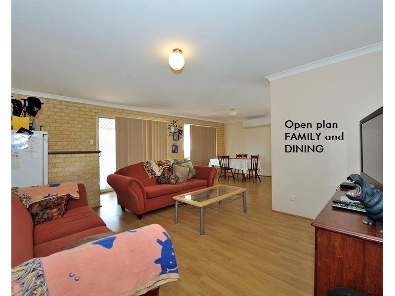 10 Vermilion Glade, Warnbro WA 6169