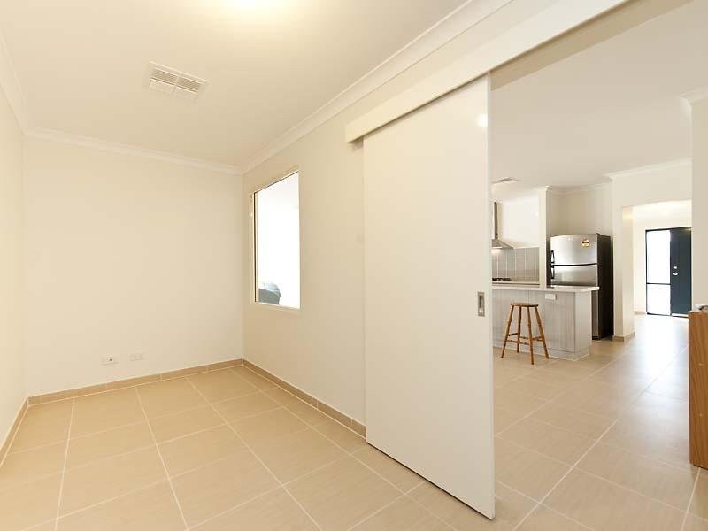 44 Oceanrunner Boulevard, Shoalwater WA 6169
