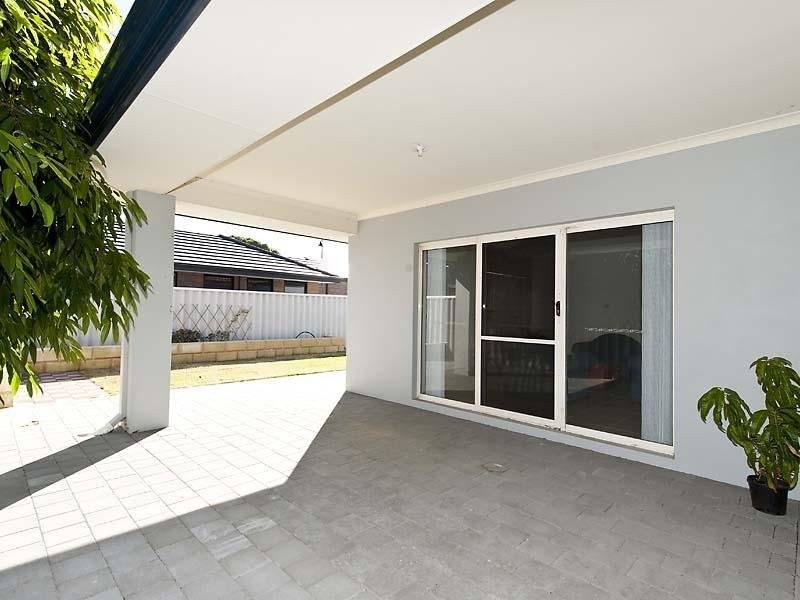 44 Oceanrunner Boulevard, Shoalwater WA 6169