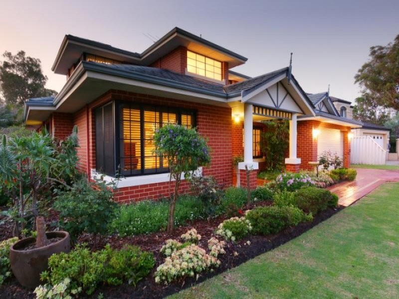 18 Morriett Street, Attadale WA 6156