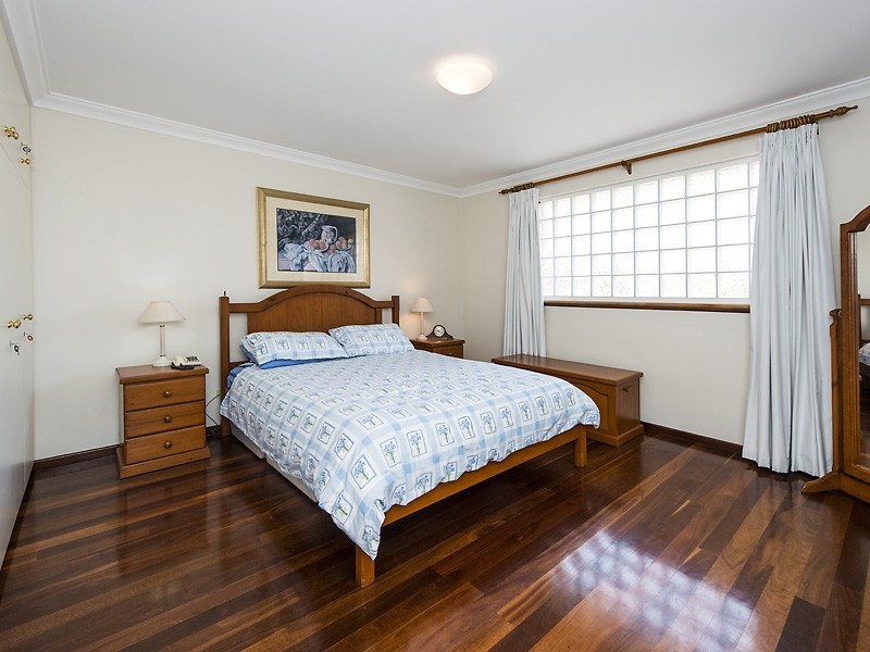 25 Armagh Street, Victoria Park WA 6100