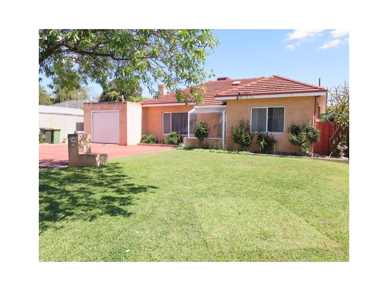 13 Choules Place, Myaree WA 6154