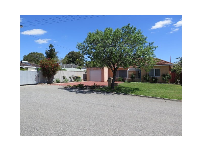 13 Choules Place, Myaree WA 6154