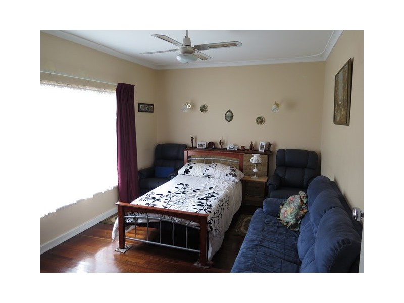 13 Choules Place, Myaree WA 6154