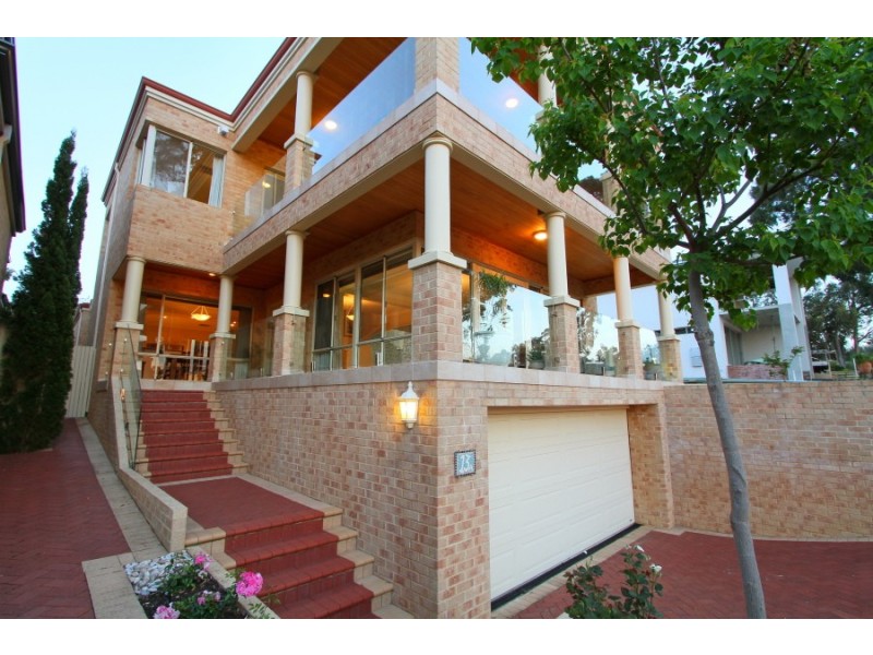 13A Hickey Street, Ardross WA 6153