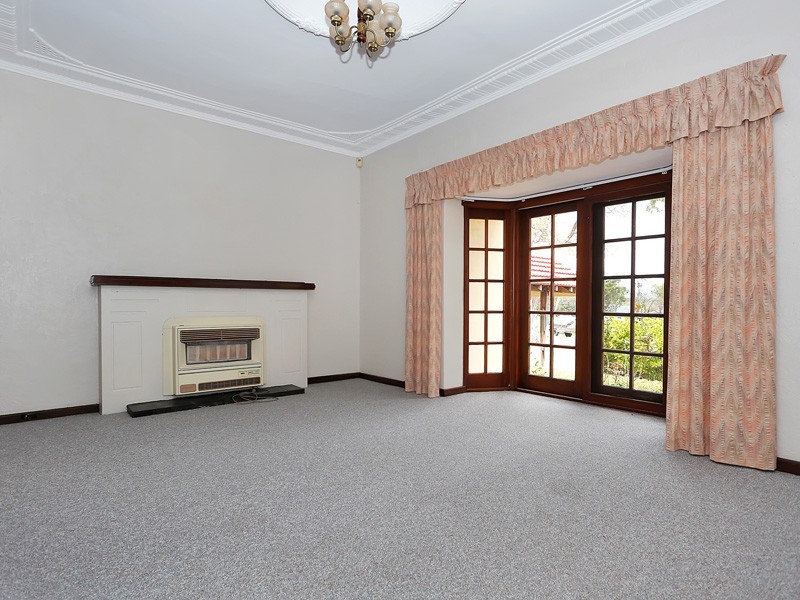 38 Glenelg Street, Applecross WA 6153