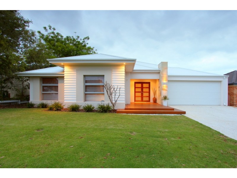 44 Stirk Rd, Alfred Cove WA 6154
