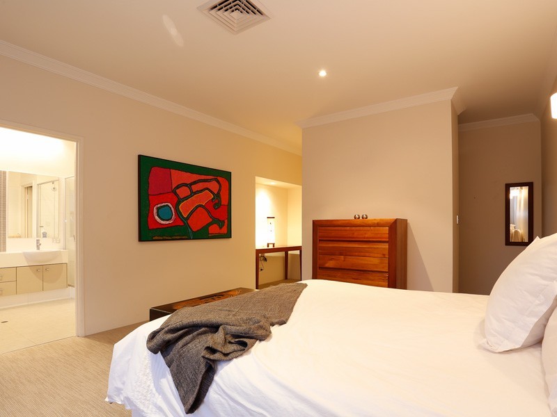 49 Kirwan St, Floreat WA 6014