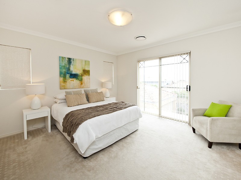 3/4 Henley Place, Attadale WA 6156