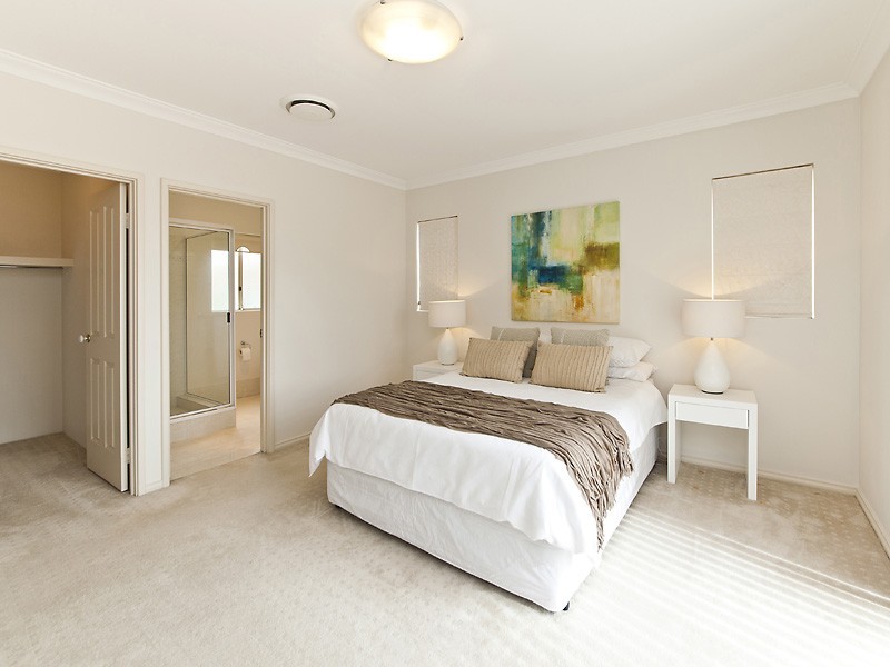 3/4 Henley Place, Attadale WA 6156