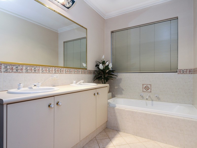 7a Rookwood Street, Mount Pleasant WA 6153