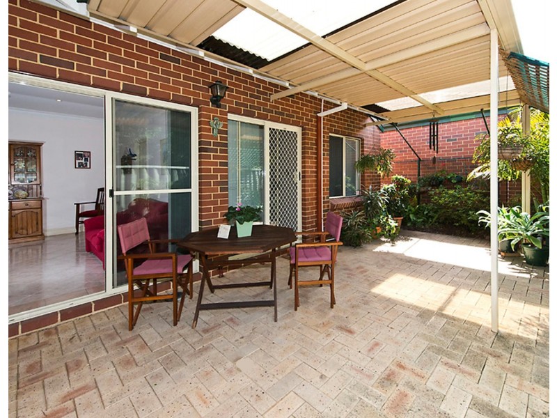 2/8 Forbes Road, Applecross WA 6153