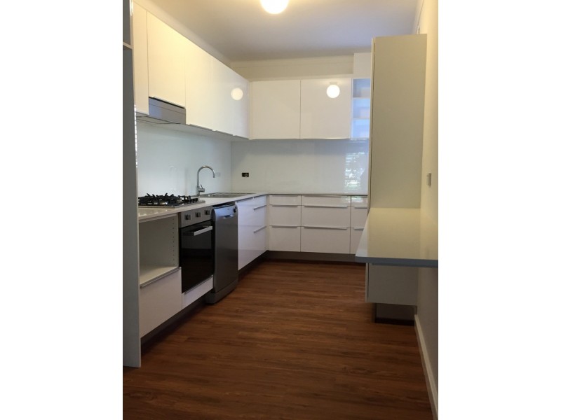 2/14 Ogilvie Road, Mount Pleasant WA 6153