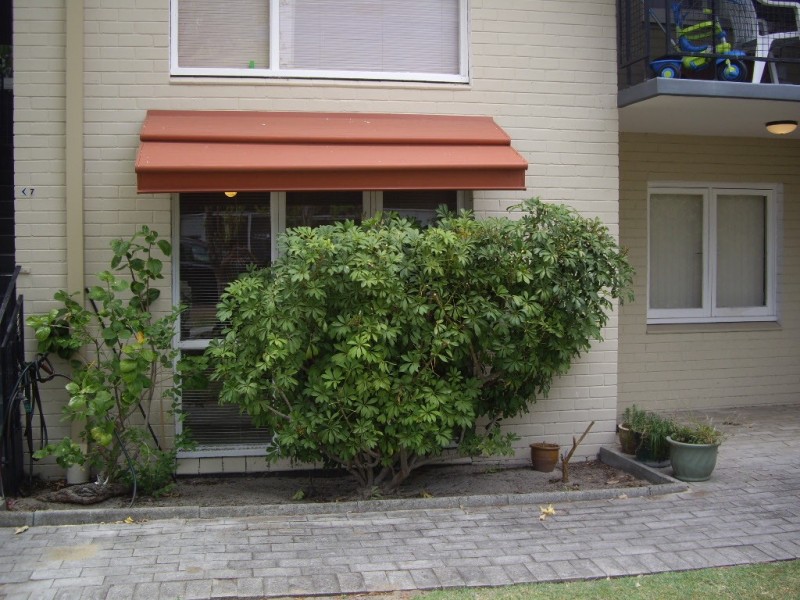 2/14 Ogilvie Road, Mount Pleasant WA 6153