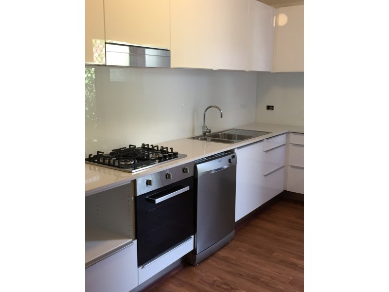 2/14 Ogilvie Road, Mount Pleasant WA 6153