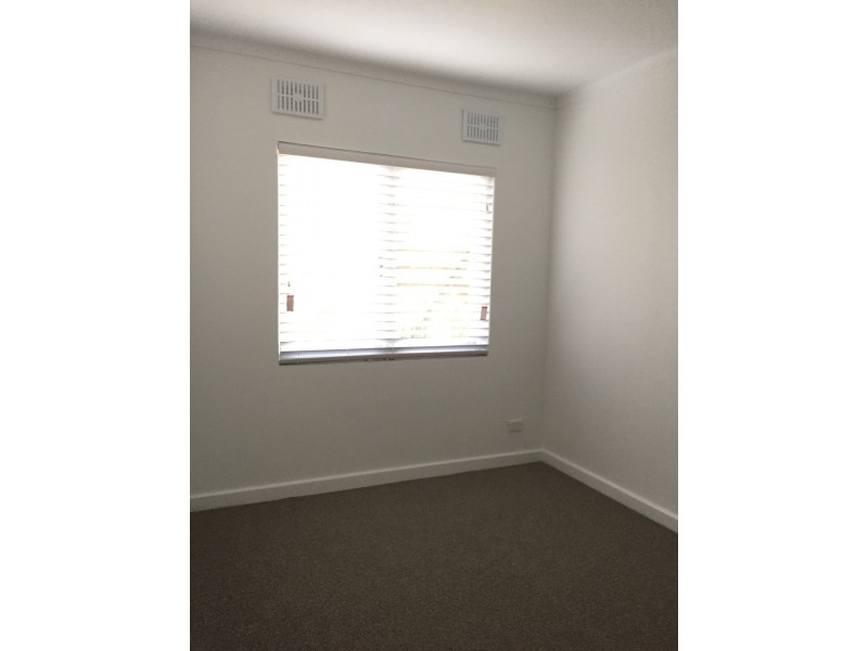 2/14 Ogilvie Road, Mount Pleasant WA 6153