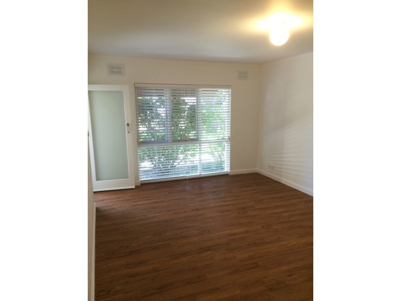 2/14 Ogilvie Road, Mount Pleasant WA 6153