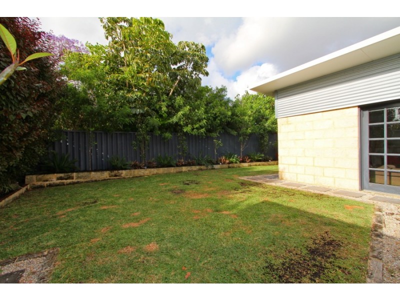 19a Schacht Crt, Myaree WA 6154