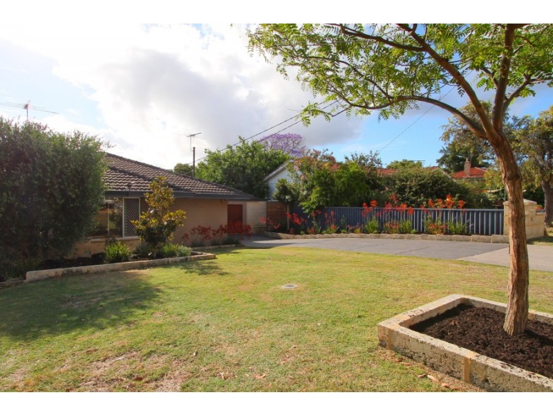 19a Schacht Crt, Myaree WA 6154