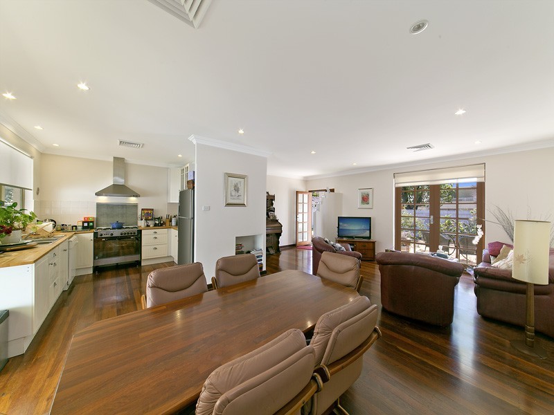 62 The Promenade, Mount Pleasant WA 6153