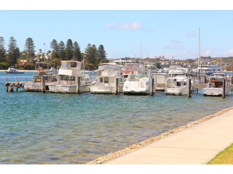 21/187 Canning Hwy, East Fremantle WA 6158