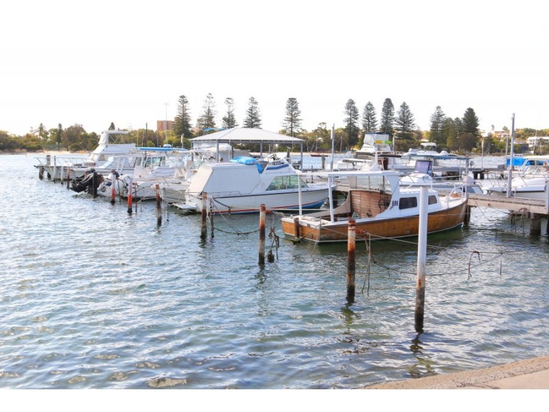 21/187 Canning Hwy, East Fremantle WA 6158