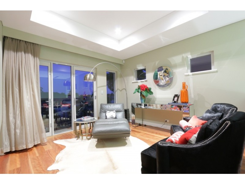 3A Carron Road, Applecross WA 6153