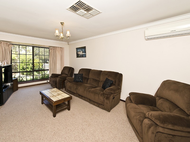 62A Marcus Ave, Booragoon WA 6154