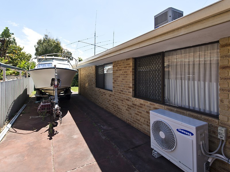 62A Marcus Ave, Booragoon WA 6154