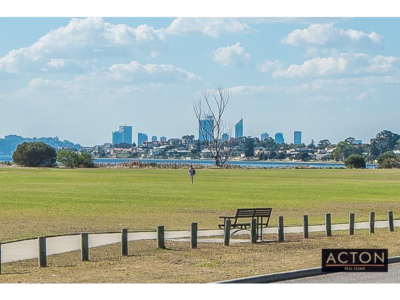 47 Dunkley Avenue, Applecross WA 6153