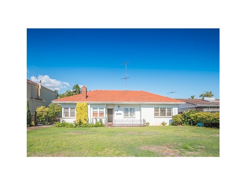 47 Dunkley Avenue, Applecross WA 6153