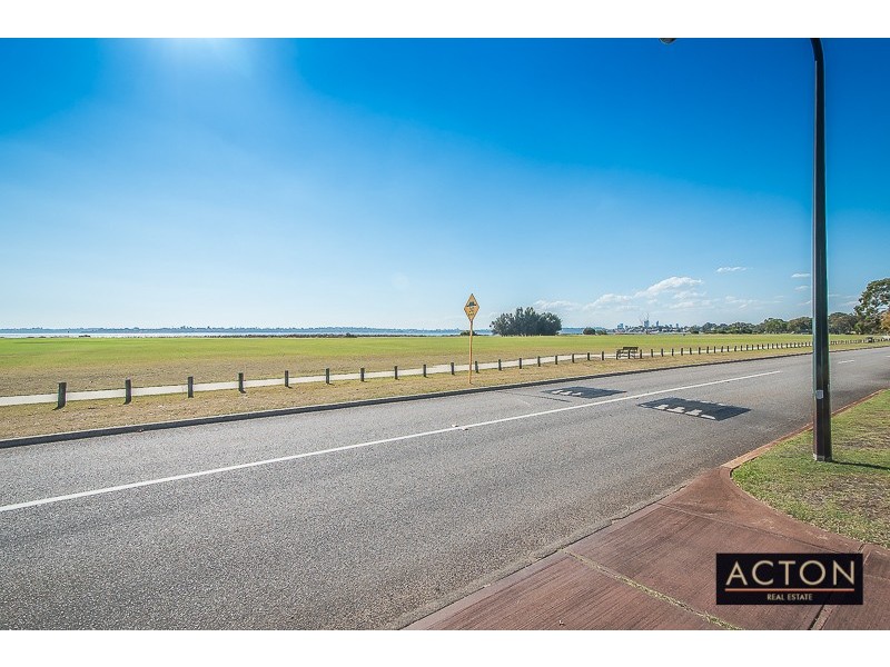 47 Dunkley Avenue, Applecross WA 6153