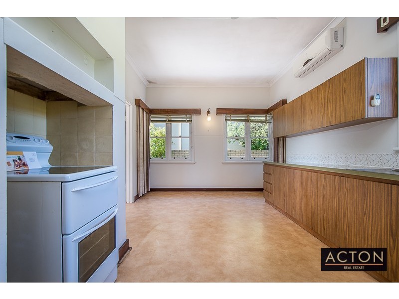 47 Dunkley Avenue, Applecross WA 6153