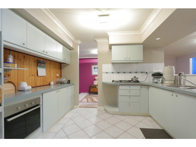 6 Hopkins Way, Spearwood WA 6163