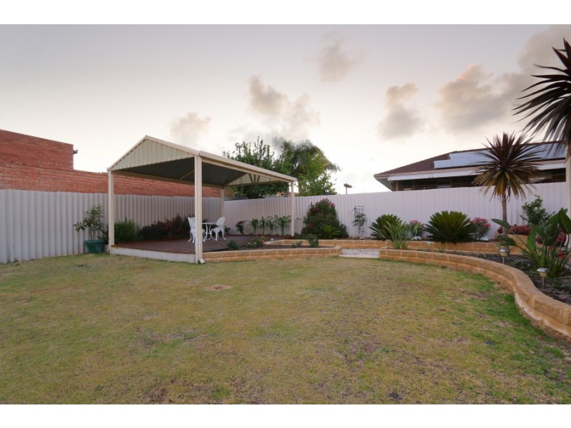 6 Hopkins Way, Spearwood WA 6163