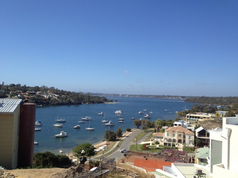 4 Lee Place, Bicton WA 6157