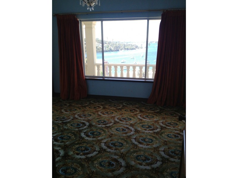 4 Lee Place, Bicton WA 6157