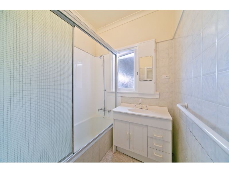 28 Darnell Ave, Mount Pleasant WA 6153