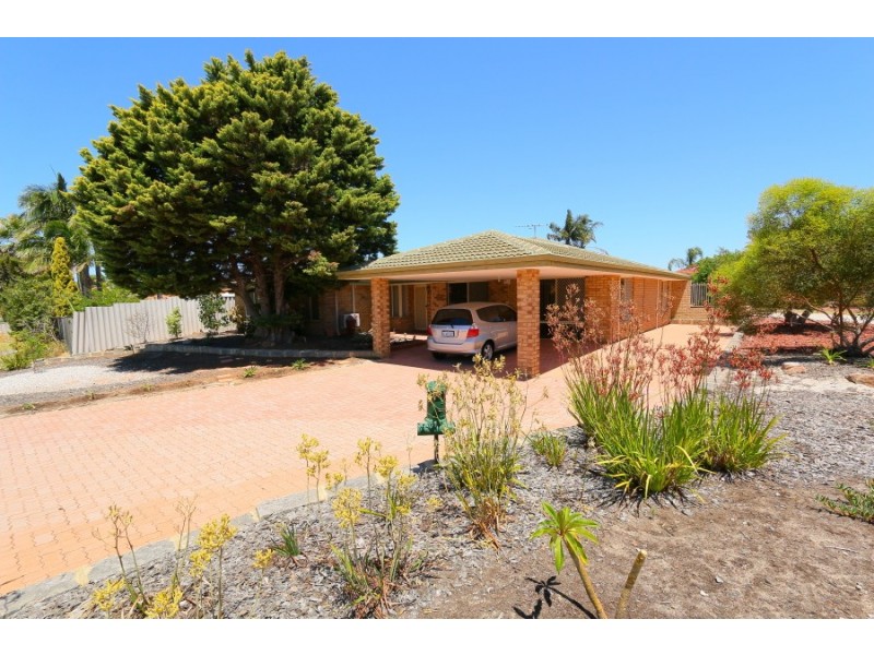 8 Chartwell Place, Leeming WA 6149