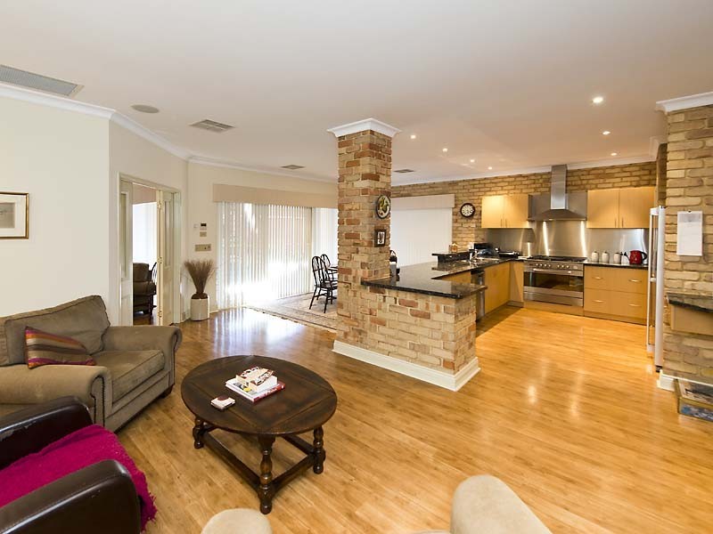 24 Mount View Terrace, Mount Pleasant WA 6153