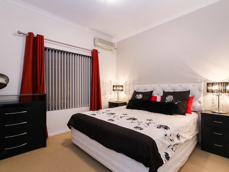 20a Searle Road, Ardross WA 6153